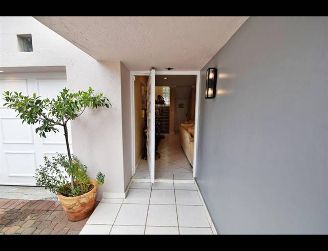 4 BEDROOM HOUSE FOR SALE IN SANDOWN